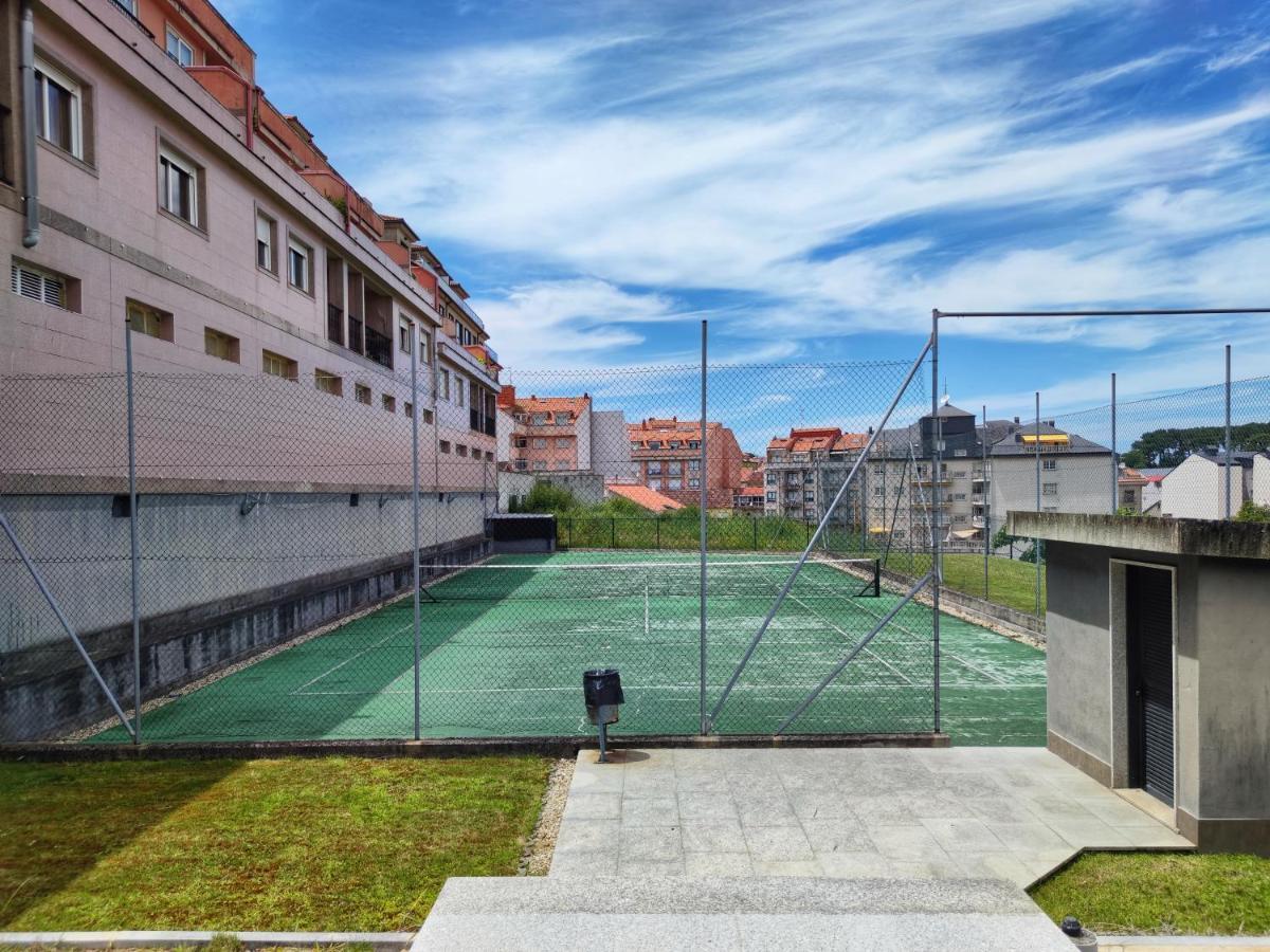 Ático con vistas, piscina y pista de tenis, a 200 metros de la playa Sanxenxo Exterior foto
